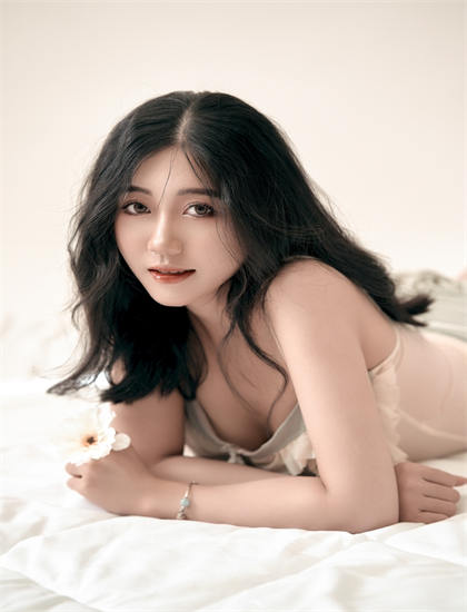 卡车游戏剧本创作揭秘：演员们的精彩表演背后 展现影视工作者的专业精神